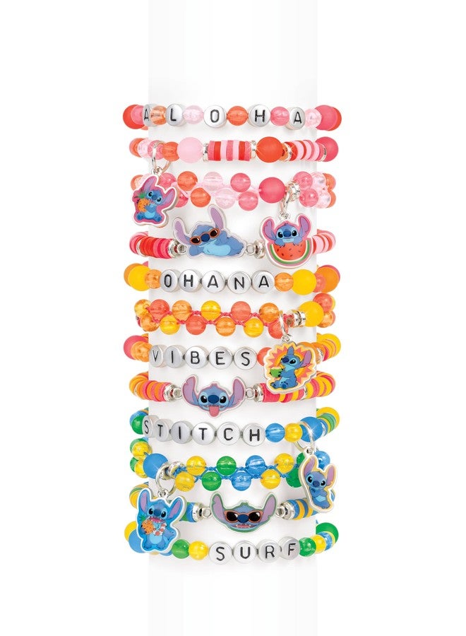 ميك إت ريل اجعليها حقيقة: ديزني ستيتش - كتاب قصصي تفاعلي ومجموعة مجوهرات يمكنكِ صنعها بنفسكِ - مجموعة حرفية من 1865 قطعة، صممي واصنعي 12 سوارًا من الحروف الأبجدية والخرز، مناسبة للفتيات من عمر 6 سنوات فما فوق - Image 3